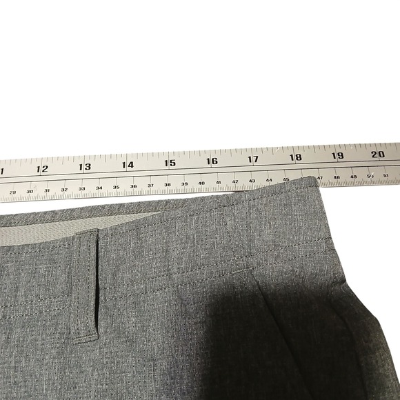 Under Armour Men's Gray Flat Front Golf Chino Pants‎ Size 38x30 - Picture 5 of 8